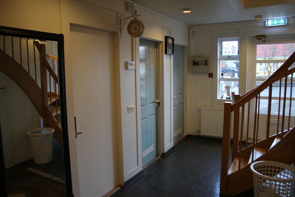 Harbourfront Guesthouse Hafnarfjörður Exterior foto
